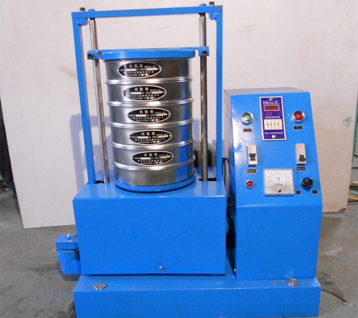 磁懸浮試驗篩利用磁懸浮的特殊功能,能幫助該產品實現:上下,前后,左右等多種運動方式。